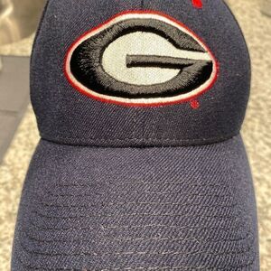 EUC UGA Bulldog Zephyr Hat. Size M/L